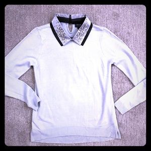 Sweater blouse with stones